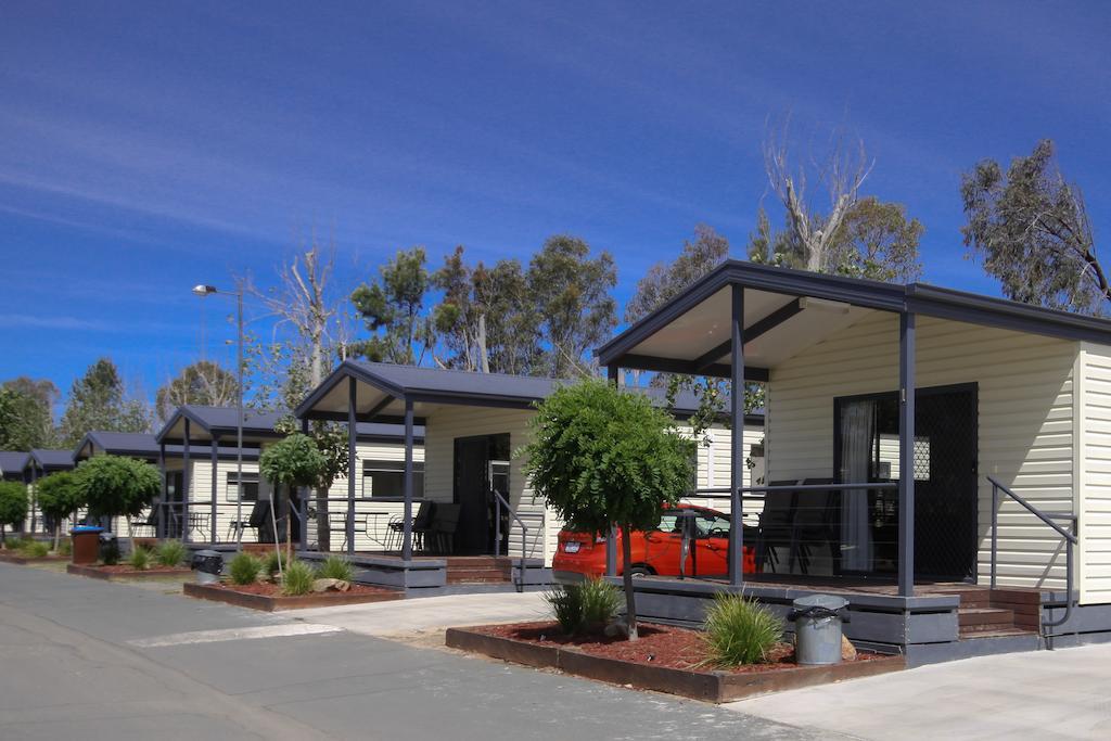Sun Country Lifestyle Park Hotel Mulwala Room photo